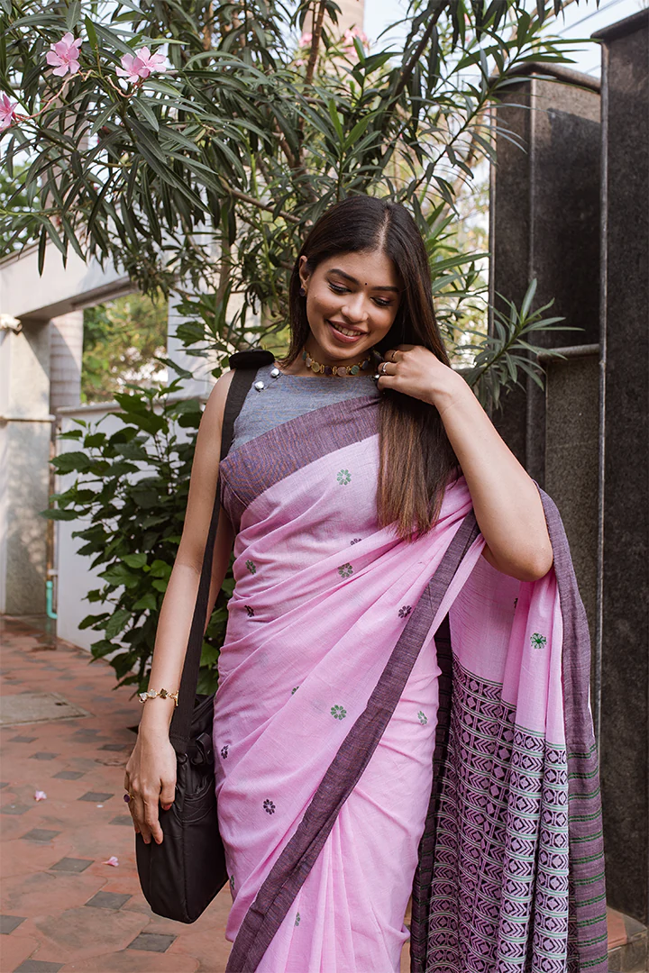 Buy Khadi Cotton Saree Online – Gaatakatha