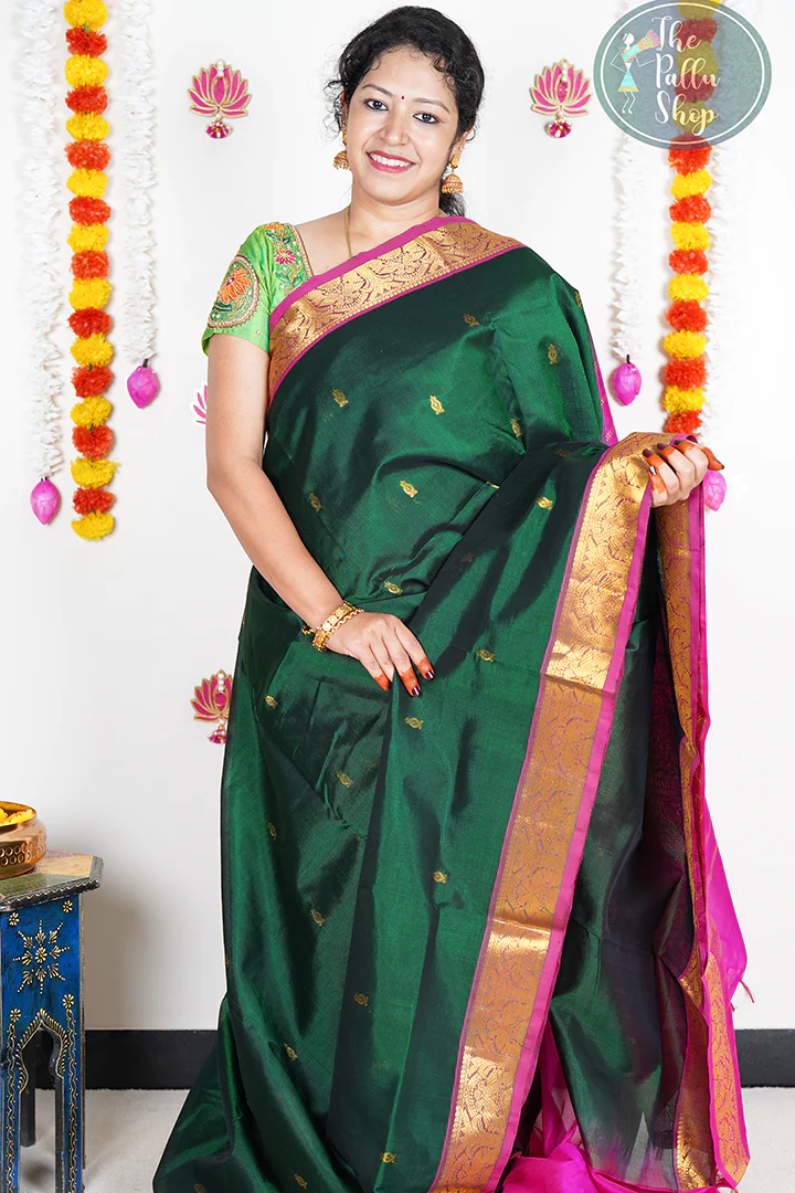 Kayal Green Pink Kanchi Silk Cotton Saree | The Pallu Shop