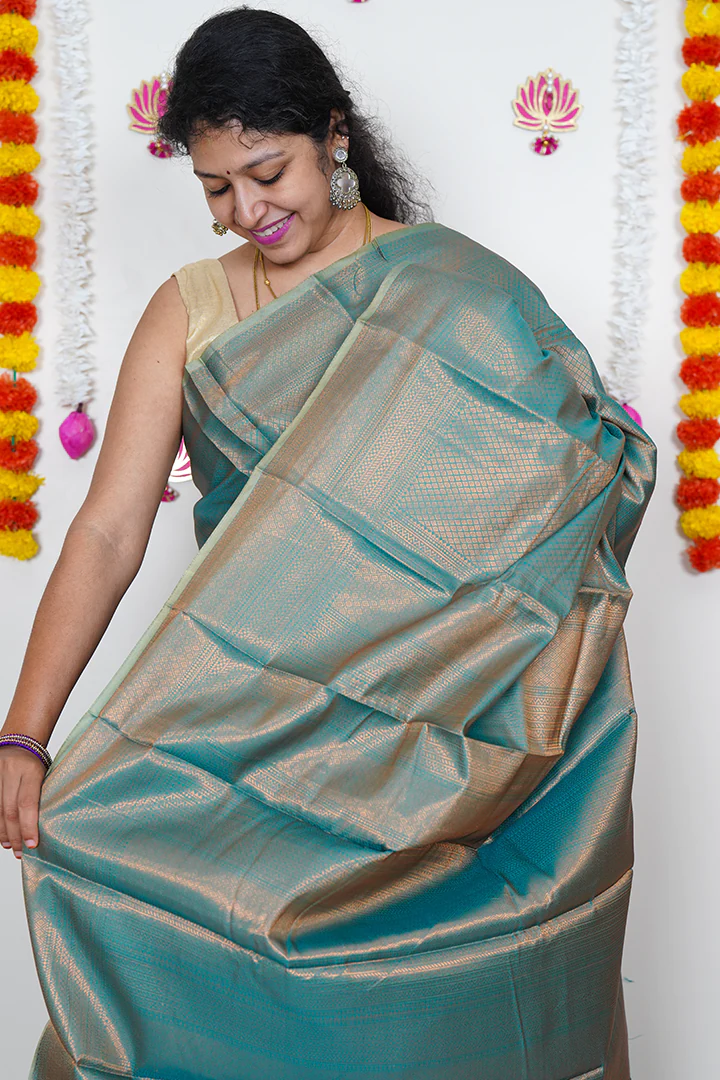 Pastel Green Uppada Silk Saree – Mode by Shraddha